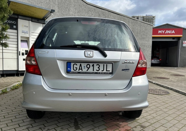 Honda Jazz cena 13800 przebieg: 183000, rok produkcji 2007 z Gdynia małe 326